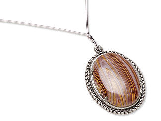 cabochon setting creating a bow with the wire